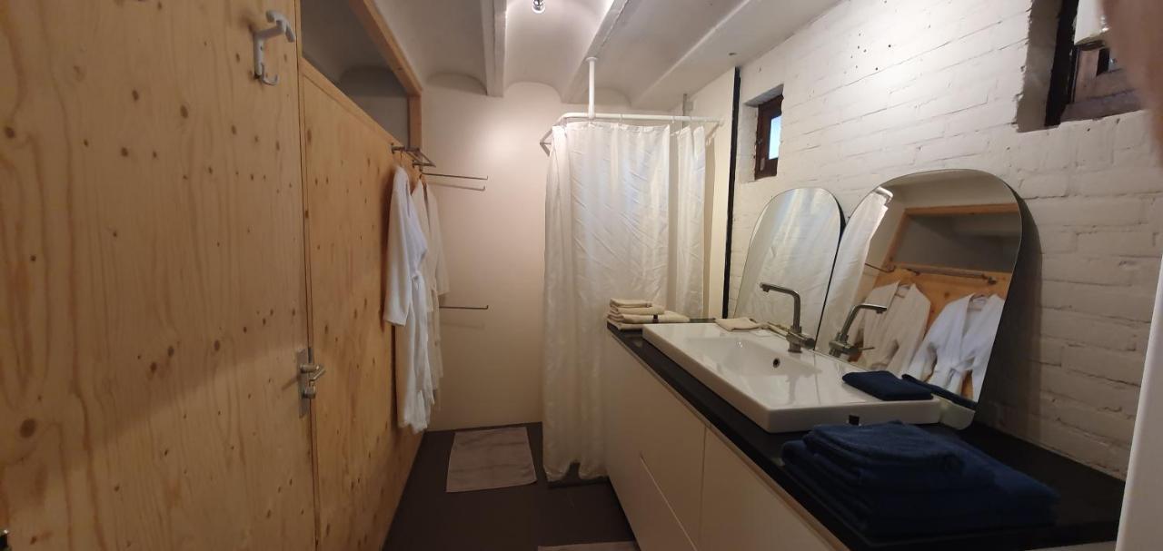 Waar Maas & Waal..... Apartman Woudrichem Kültér fotó